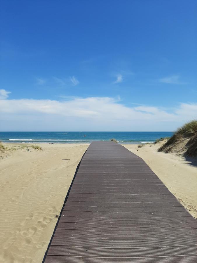 Plage De La Roquille 아그 외부 사진